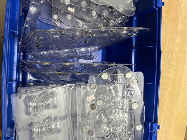 Chocolate world lot chocoladevormen “sint” - 51 stuks (51x) - afbeelding 8 van  9