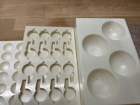 Chocolate world lot chocoladevormen “voetbal” / “erotiek” / “vader-moederdag - 46 stuks (46x) - afbeelding 4 van  15