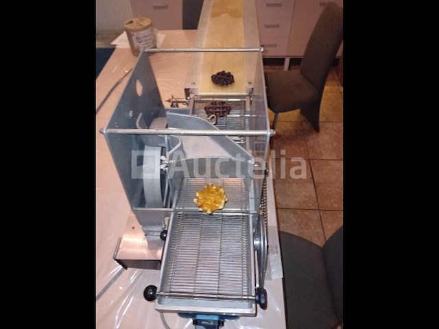 Chocoma 5b18 coatingmachine - afbeelding 9 van  9