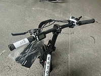 Chrisson ertos 16” elektrische plooifiets - afbeelding 1 van  6