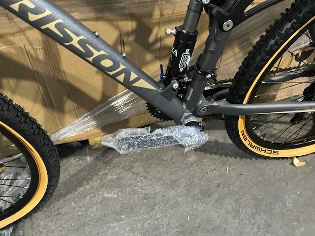 Chrisson hitter 27" mountainbike ongebruikt (2x) - afbeelding 7 van  7