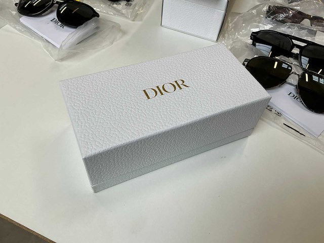 Christian dior zonnebril (8x) - afbeelding 2 van  13