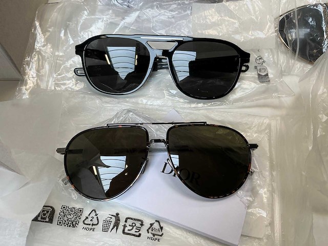 Christian dior zonnebril (8x) - afbeelding 6 van  13