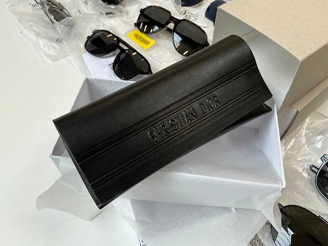 Christian dior zonnebril (8x) - afbeelding 2 van  11