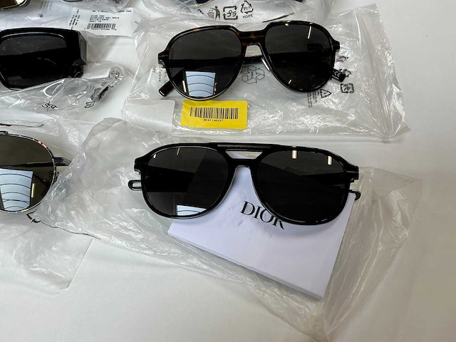 Christian dior zonnebril (8x) - afbeelding 7 van  11