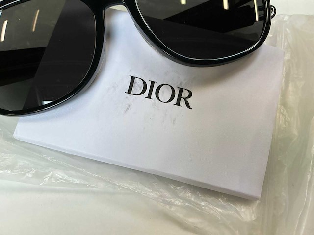Christian dior zonnebril (8x) - afbeelding 8 van  11