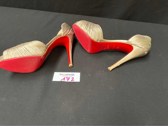 Christian louboutin hakken maat 38 (gebruikt) - afbeelding 4 van  4