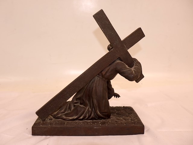 Christus met kruis - afbeelding 5 van  10