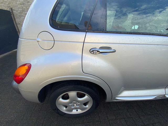 Chrysler - pt cruiser - car - 2000 - afbeelding 2 van  27