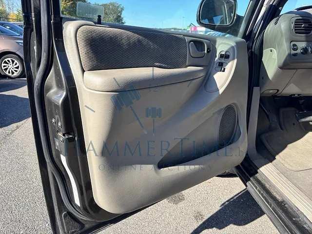 Chrysler grand voyager 3.3i v6 lx 174 at, 2006 - afbeelding 41 van  41