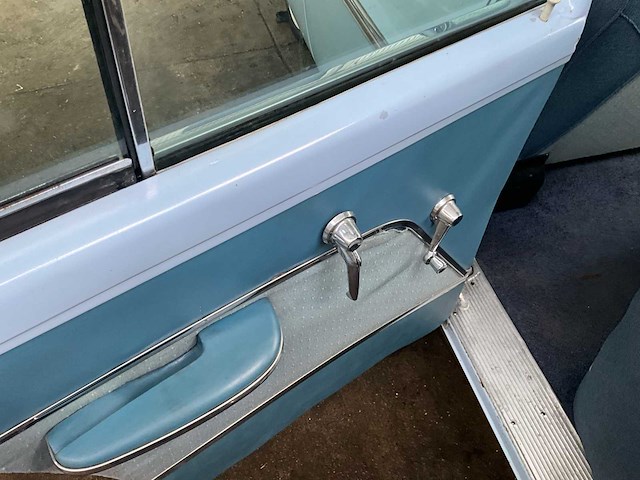 Chrysler windsor oldtimer - afbeelding 28 van  49