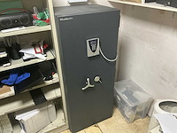 Chubbsafes brandwerende kast - afbeelding 1 van  8