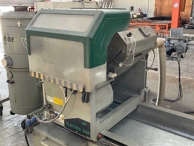 Ciemme elettra 550 cnc dubbele verstekzaagmachine - afbeelding 8 van  8