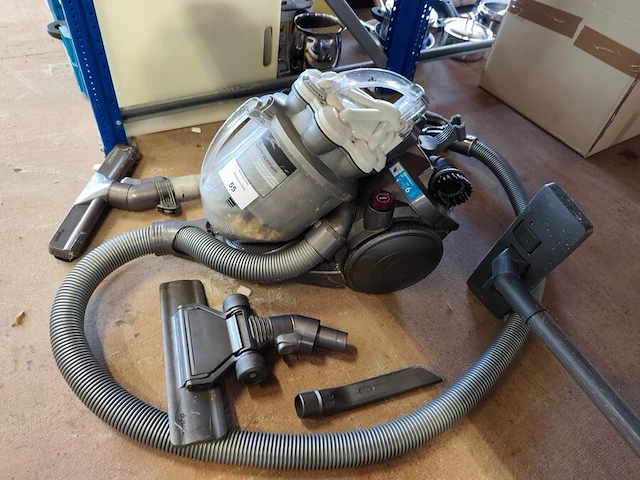 Cilinderstofzuiger dyson dc19 (gebruikt en getest) - afbeelding 3 van  4