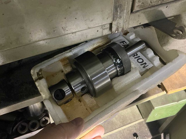 Cincinnati toolmaster vertikale freesmachine - afbeelding 4 van  14