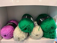 Circa 127 scheepjes color craft anti piling diverse brei en haakgarens - afbeelding 2 van  20