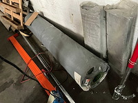 Circa 150m2 kunstgras - afbeelding 6 van  7