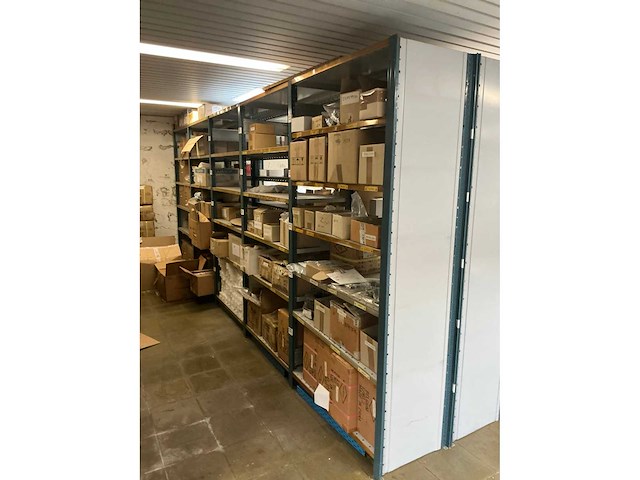 Circa 17 meter magazijnrek - afbeelding 4 van  8