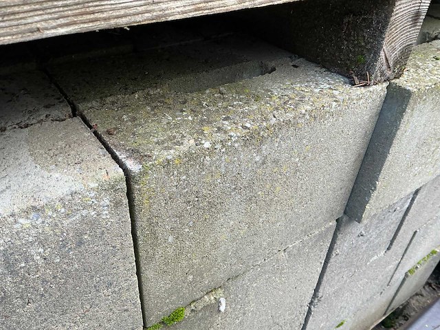 Circa 200 betonstenen (200x) - afbeelding 3 van  4