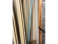 Circa 20m2 pvc bekledingspanelen en profielen - afbeelding 3 van  3