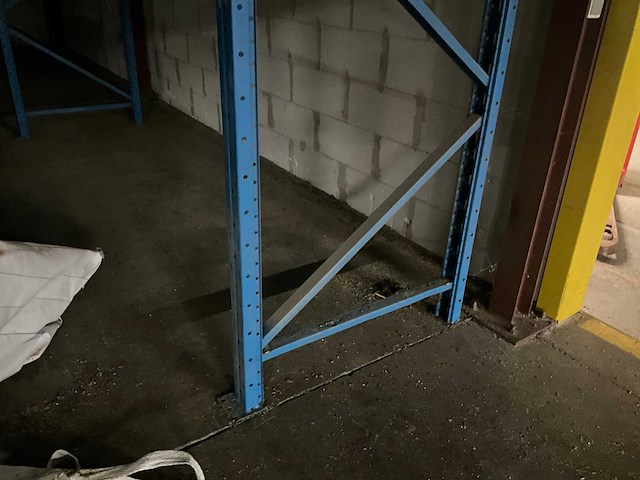 Circa 23,50 lopende meter stow palletstelling - afbeelding 10 van  19