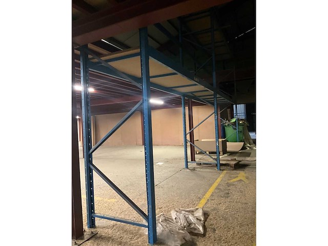 Circa 23,50 lopende meter stow palletstelling - afbeelding 13 van  19