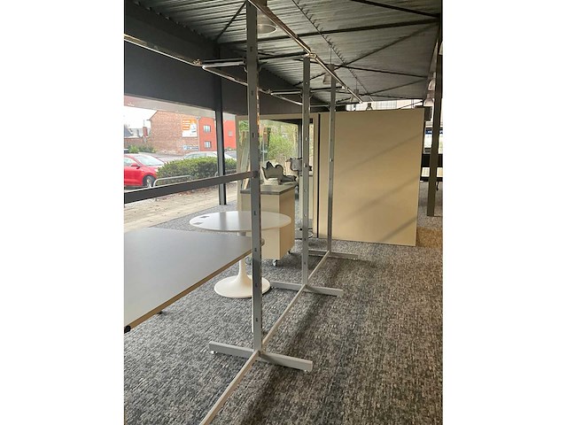Circa 70 lopende meter modulaire winkelrekken - afbeelding 4 van  32