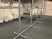 Circa 70 lopende meter modulaire winkelrekken - afbeelding 13 van  32