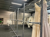 Circa 70 lopende meter modulaire winkelrekken - afbeelding 15 van  32