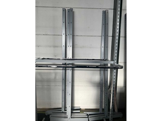 Circa 70 lopende meter modulaire winkelrekken - afbeelding 22 van  32