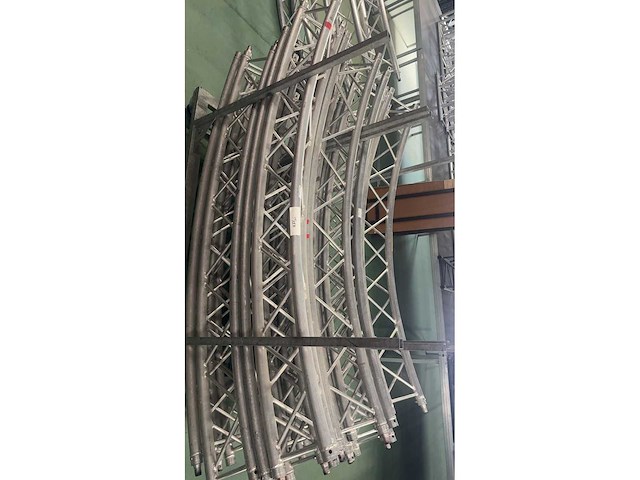 Circle truss d:600 cm - afbeelding 1 van  1