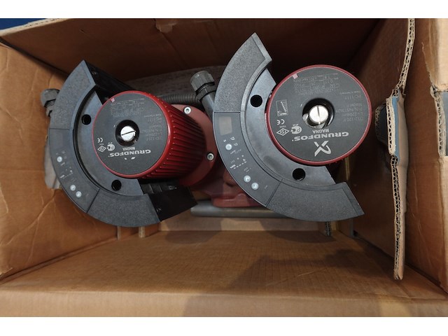 Circulatiepomp grundfos - afbeelding 1 van  3