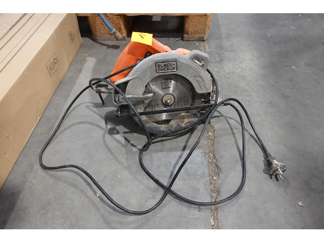 Cirkelzaag black en decker - afbeelding 1 van  3