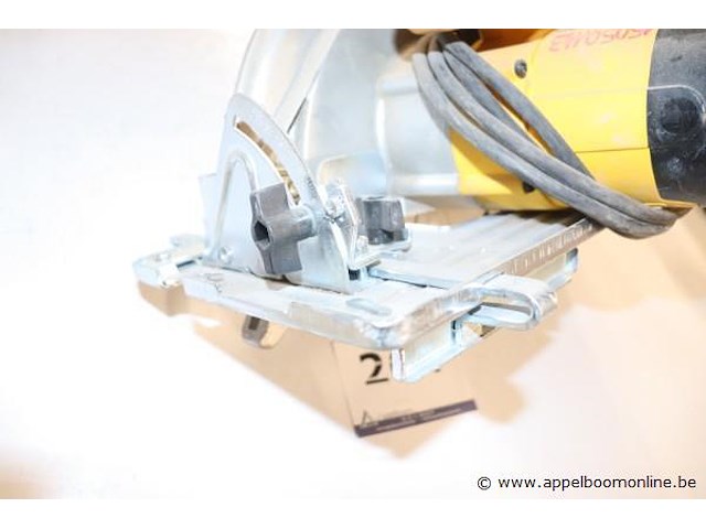 Cirkelzaag dewalt d23700-qs - afbeelding 3 van  4