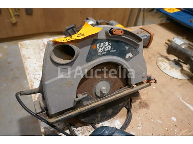 Cirkelzaag en decoupeerzaag black & decker - afbeelding 3 van  3