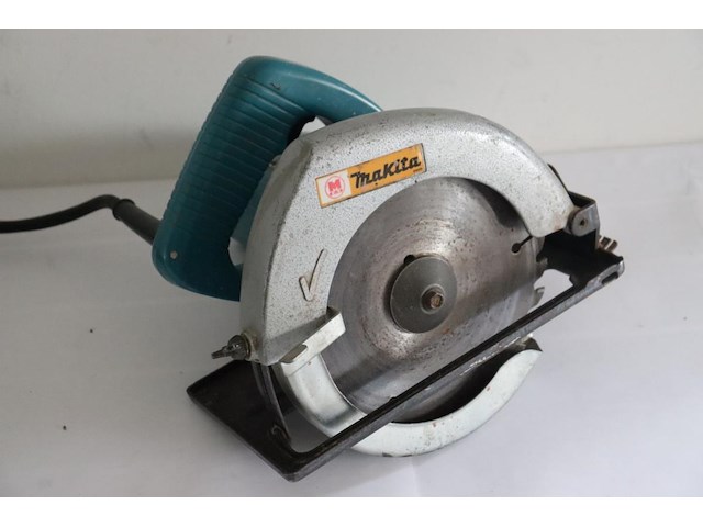 Cirkelzaag makita 5800nb - afbeelding 3 van  4