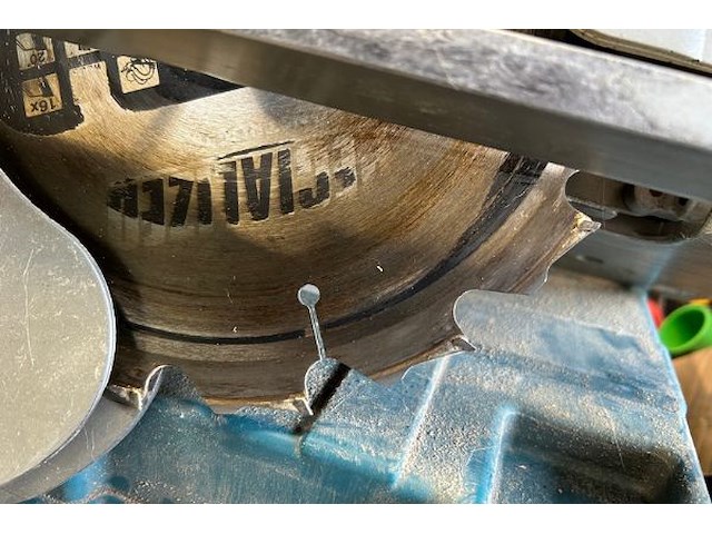 Cirkelzaag makita - afbeelding 2 van  6