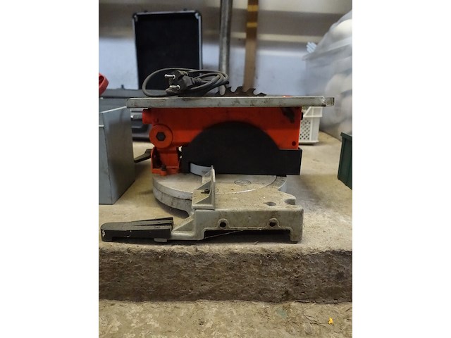 Cirkelzaag (na te zien!) - afbeelding 2 van  5