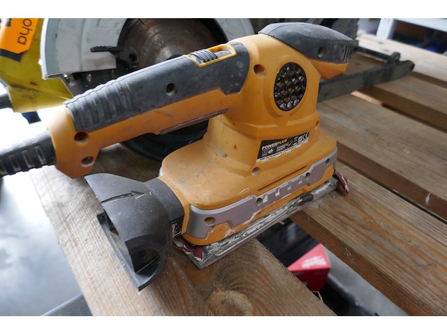 Cirkelzaag + schuurmachine powerplus - afbeelding 4 van  5
