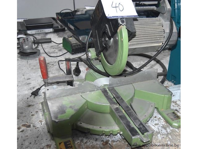 Cirkelzaagmachine elektra beckum kgs 300, werking niet gekend - afbeelding 1 van  3