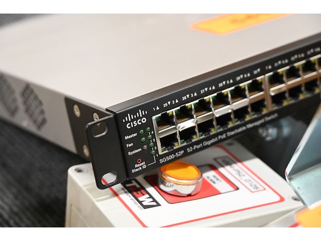 Cisco sg500-52p - afbeelding 2 van  2