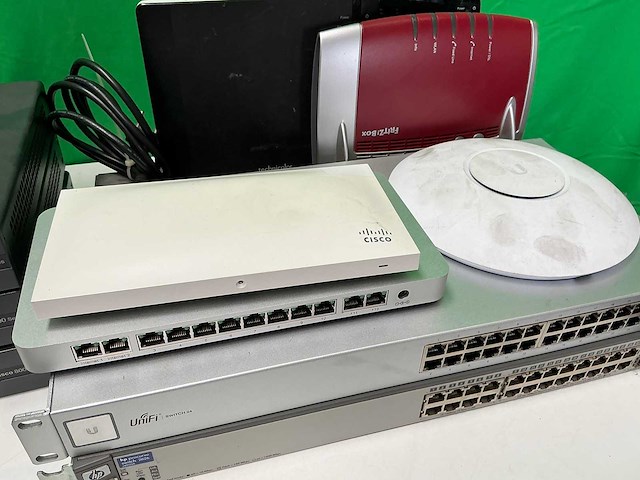 Cisco, unifi, tp-link, hp, etc - wifi, router & switch (25x) - afbeelding 2 van  12