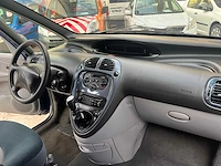 Citroën - 2003 - xsara picasso - picasso - personenauto - afbeelding 7 van  22