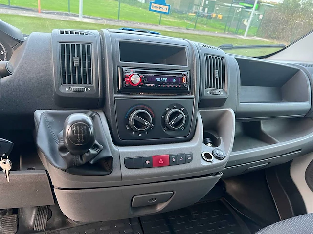 Citroen - 2007 - jumper - foodtrucks - afbeelding 10 van  34