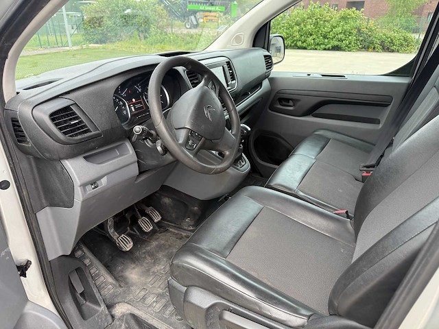 Citroen - 2018 - jumpy - bestelwagen - personenauto - afbeelding 18 van  29