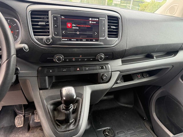 Citroen - 2018 - jumpy - bestelwagen - personenauto - afbeelding 19 van  29