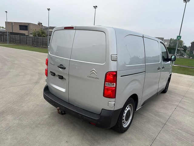 Citroen - 2018 - jumpy - bestelwagen - personenauto - afbeelding 3 van  6