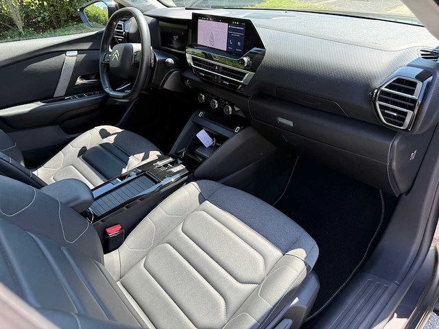Citroen - 2024 - c4 x - personenwagen - personenauto - afbeelding 9 van  20