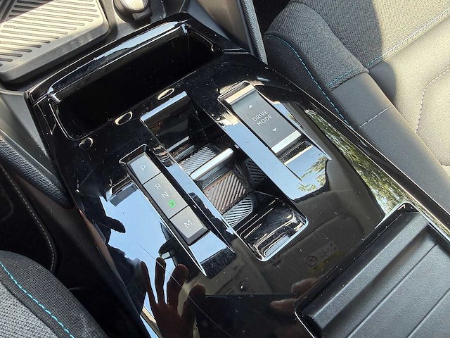 Citroen - 2024 - c4 x - personenwagen - personenauto - afbeelding 15 van  20