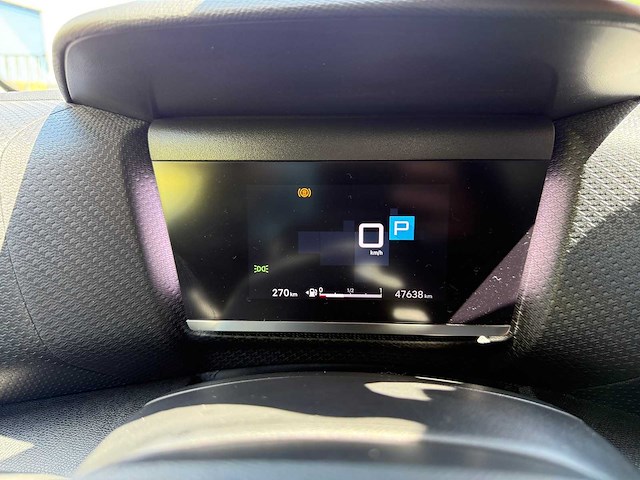 Citroen - 2024 - c4 x - personenwagen - personenauto - afbeelding 17 van  20